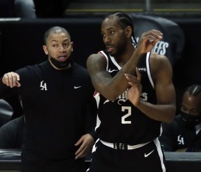 pp电子官方网站-泰伦-卢：我给小卡展示乔丹&amp;科比的脚步 他真的学进去了