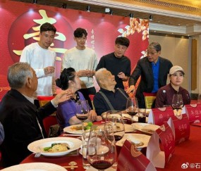 pp电子APP-石雪清：从七十年代徐根宝就为年老庆生，此恩情成中国足坛佳话