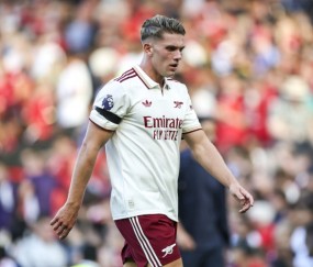 给他时间！萨卡：约克雷斯首秀让我印象深刻，我认为他表现很好